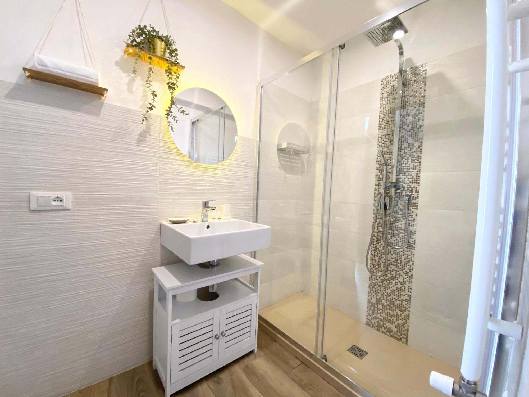 Stella Marina Luxury Bed & Breakfast โปลีญาโนอามาเร ภายนอก รูปภาพ